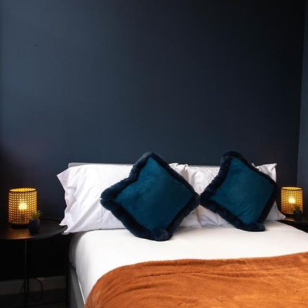 Stylish Jewellery Quarter Apartment Sleeps 4 Birmingham Bagian luar foto