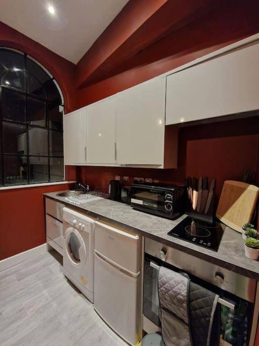 Stylish Jewellery Quarter Apartment Sleeps 4 Birmingham Bagian luar foto